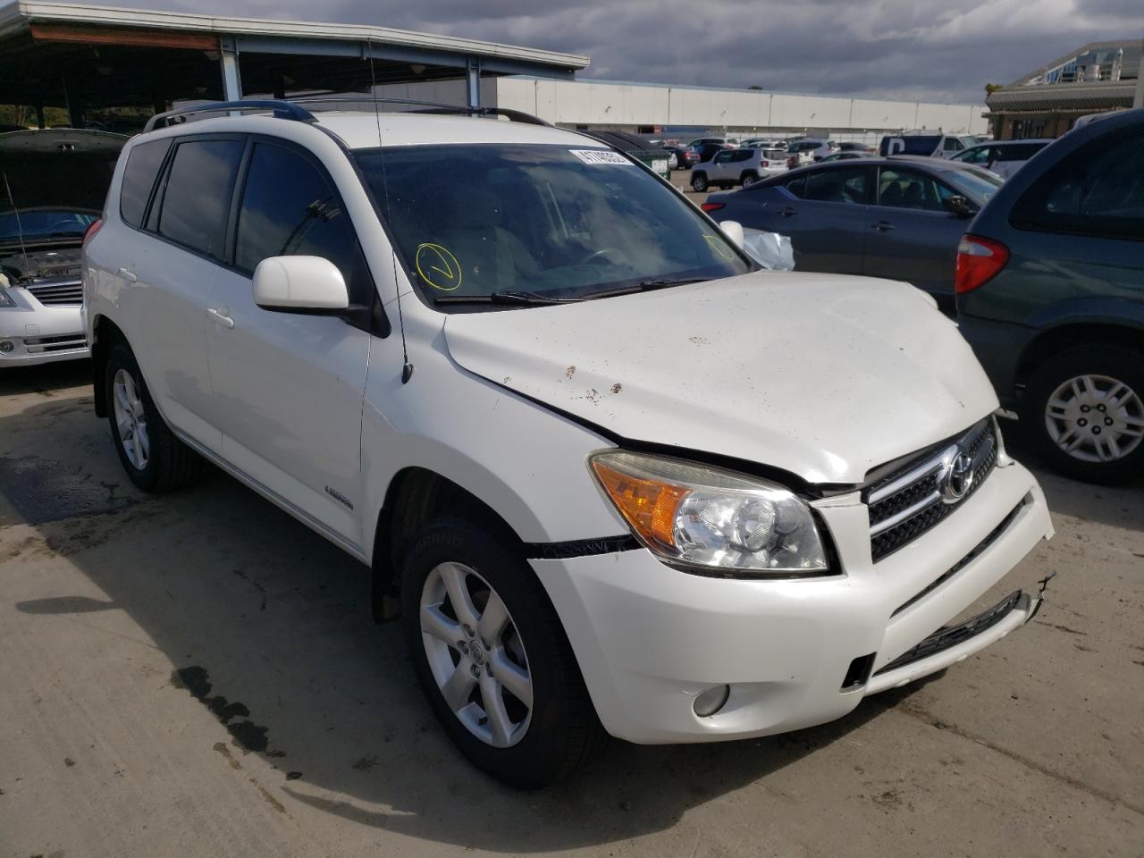 TOYOTA RAV4 LIMIT 2008 with VIN JTMBD31V385132340 - Photo from auction