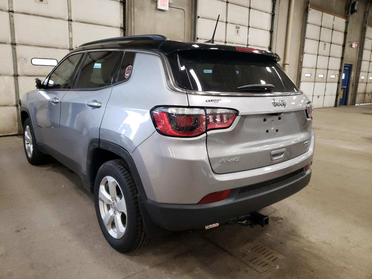Photo 3 from auction – 2019 JEEP COMPASS LA with VIN 3C4NJDBBXKT602063