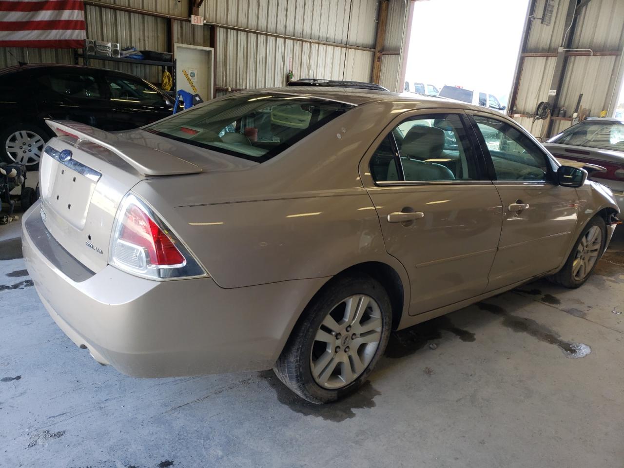 Photo 4 from auction – 2006 FORD FUSION with VIN 3FAFP08146R161582