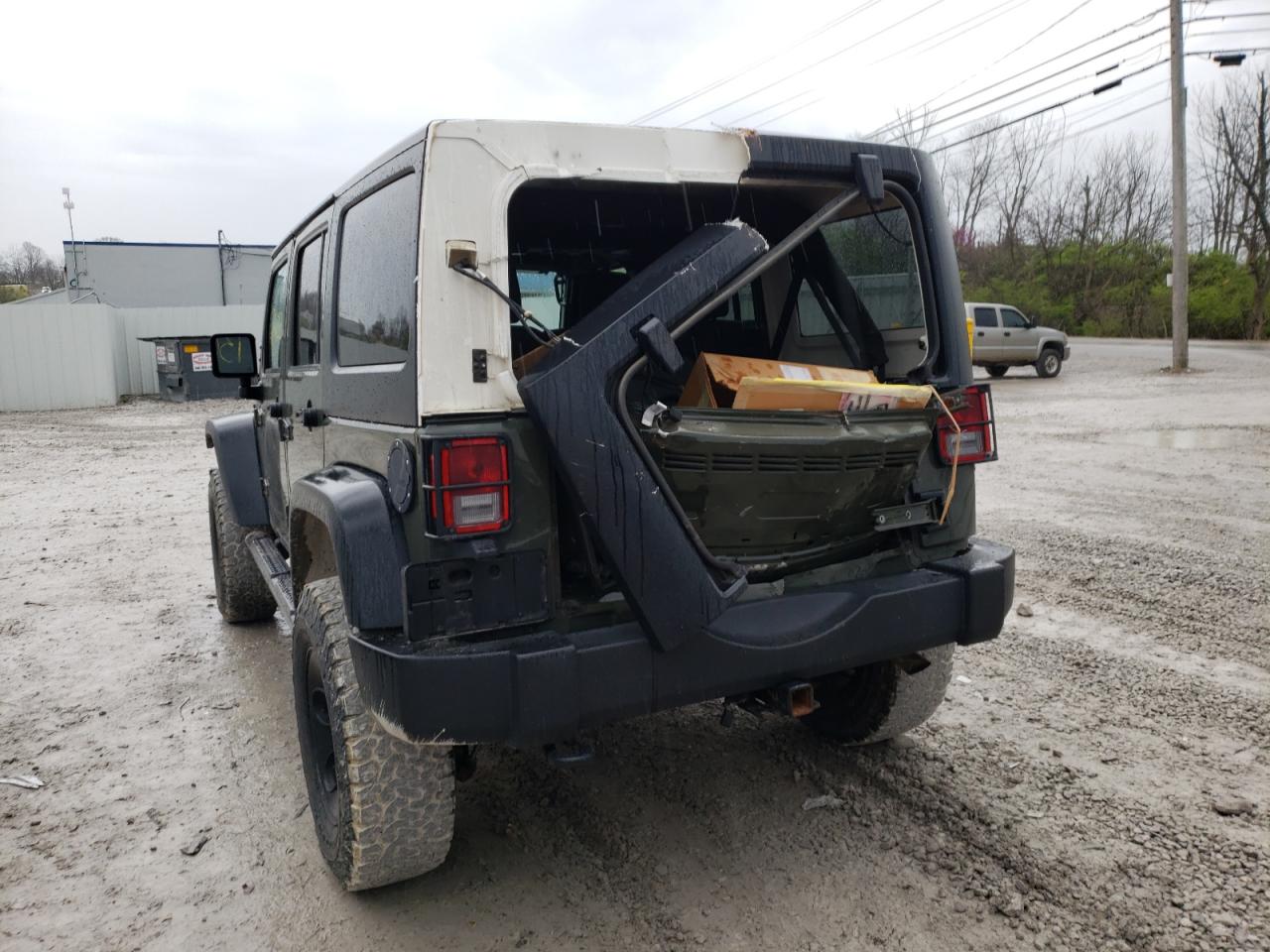 Photo 9 from auction – 2015 JEEP WRANGLER U with VIN 1C4BJWDGXFL748780