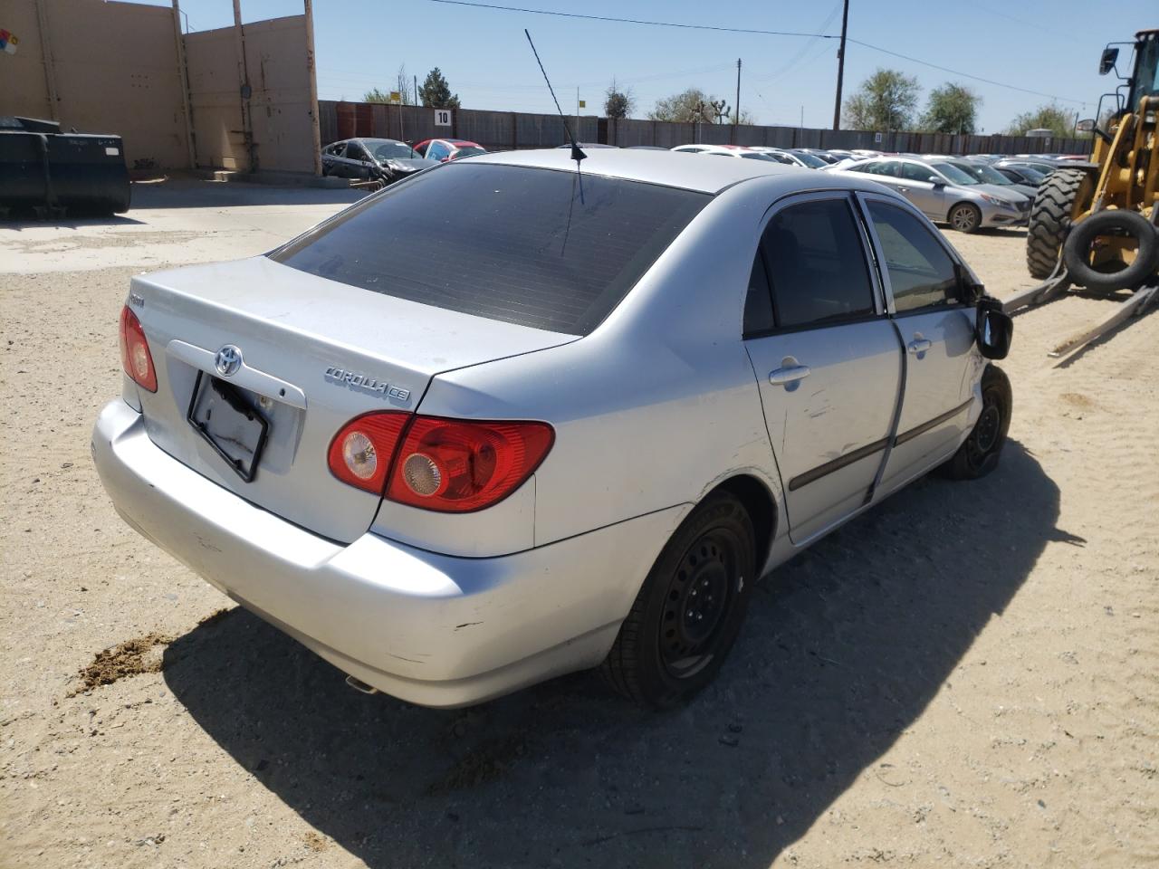 Photo 4 from auction – 2005 TOYOTA COROLLA CE with VIN 1NXBR32E85Z511881