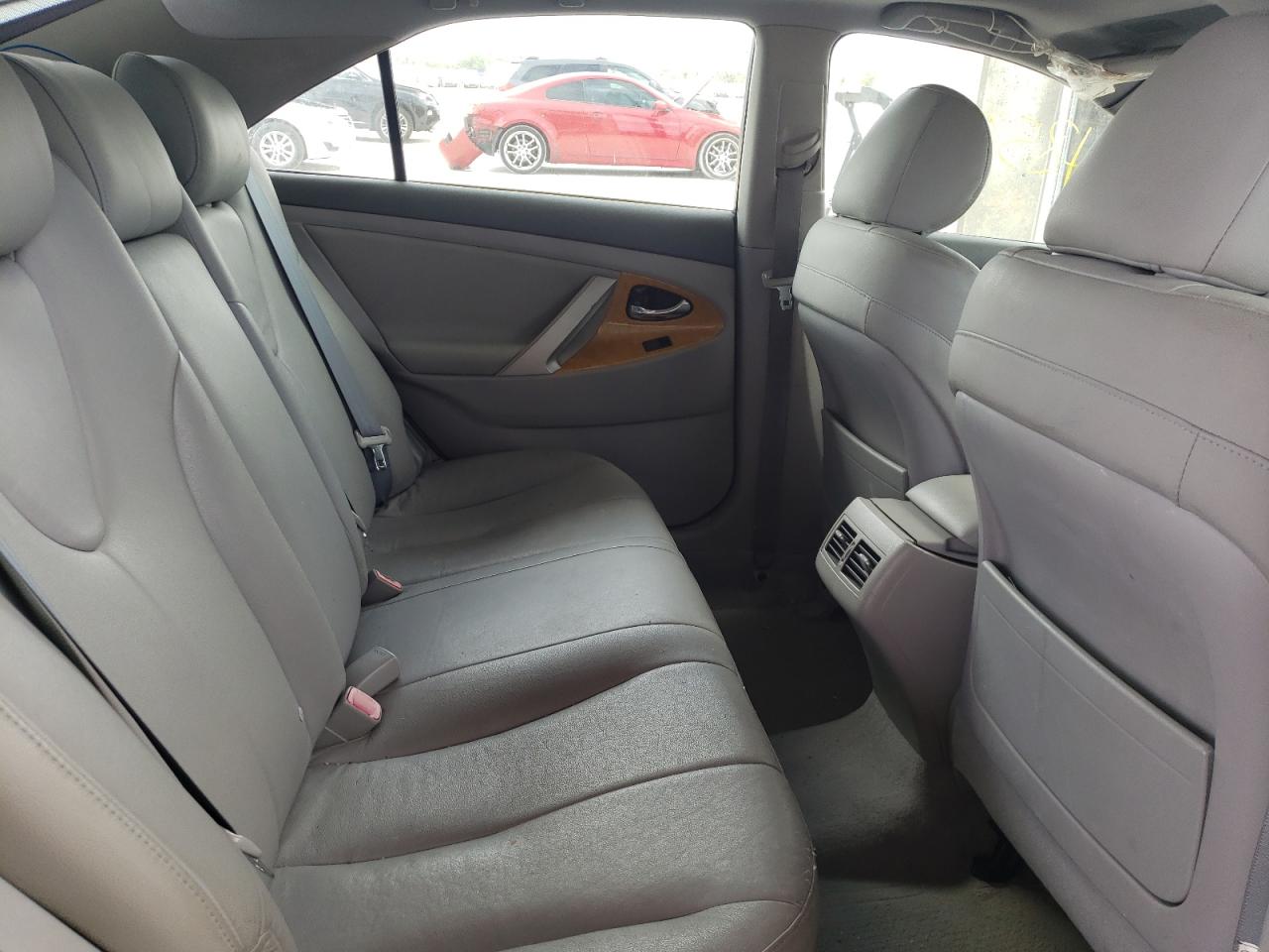 Photo 6 from auction – 2007 TOYOTA CAMRY CE with VIN 4T1BE46K77U580601