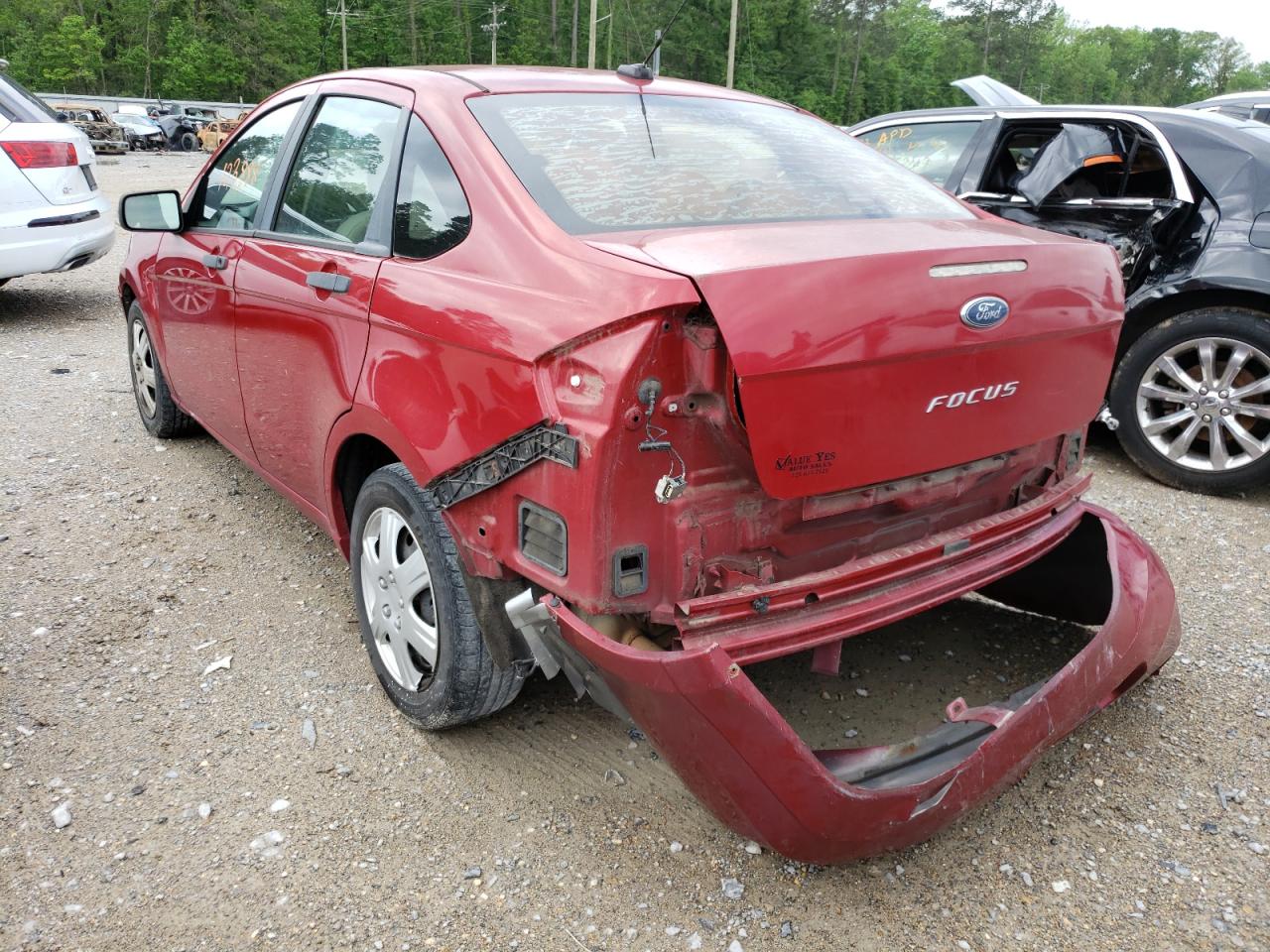 Photo 3 from auction – 2011 FORD FOCUS S with VIN 1FAHP3EN8BW164770