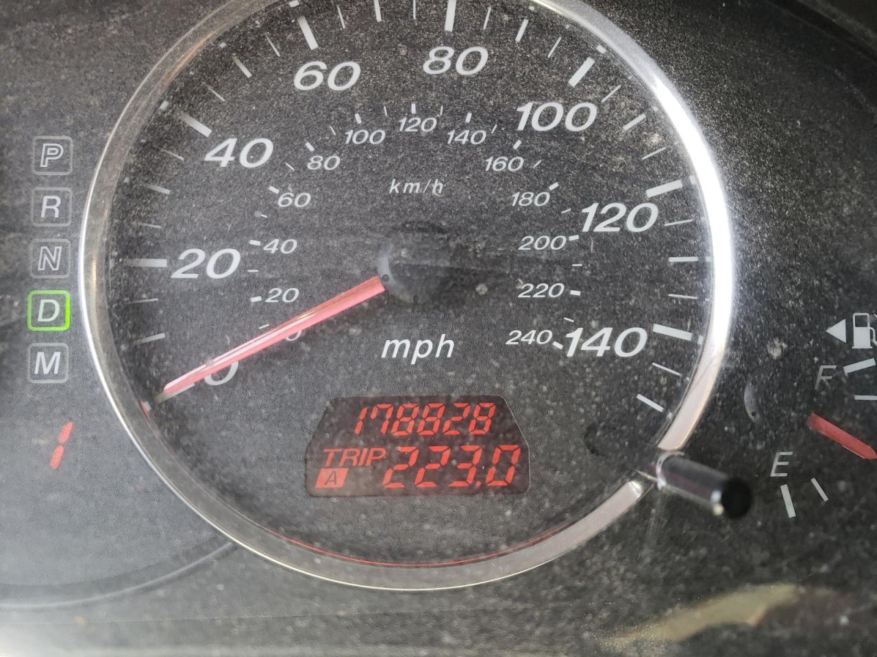 Photo 8 from auction – 2004 MAZDA 6 I with VIN 1YVHP84C345N72278