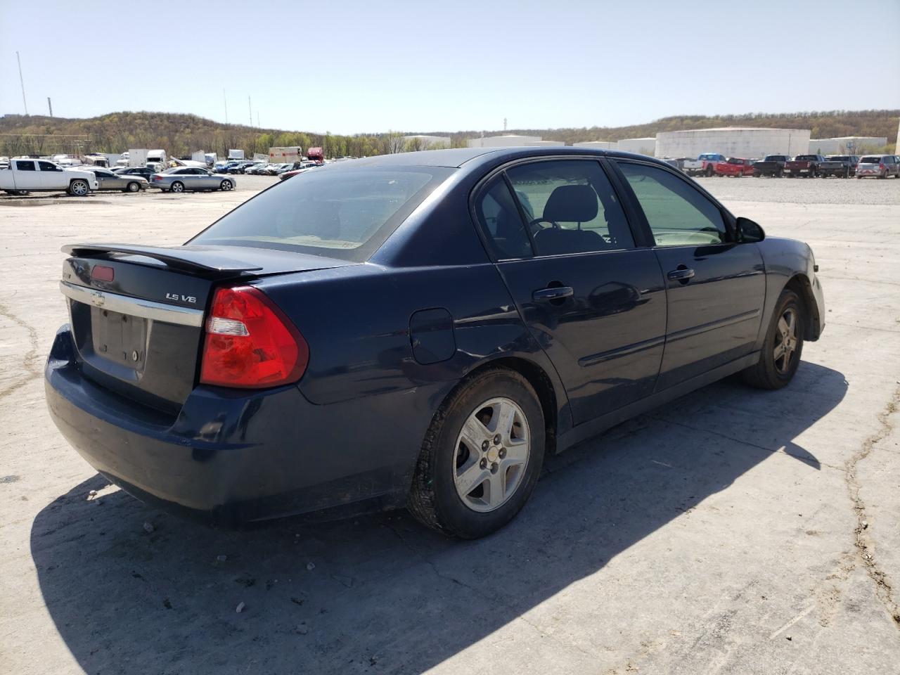 Photo 4 from auction – 2005 CHEVROLET MALIBU LS with VIN 1G1ZT54845F264279