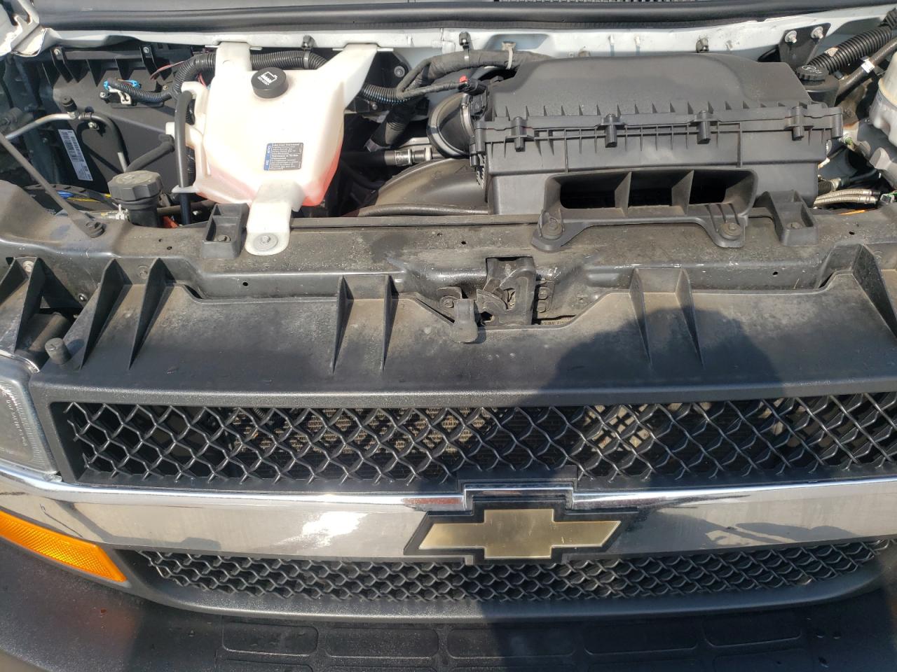 Photo 7 from auction – 2019 CHEVROLET EXPRESS G2 with VIN 1GCWGAFP6K1368910