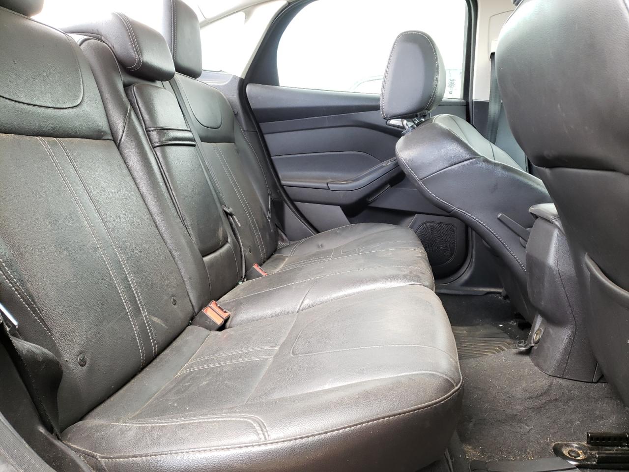 Photo 6 from auction – 2013 FORD FOCUS SE with VIN 1FADP3F27DL221421