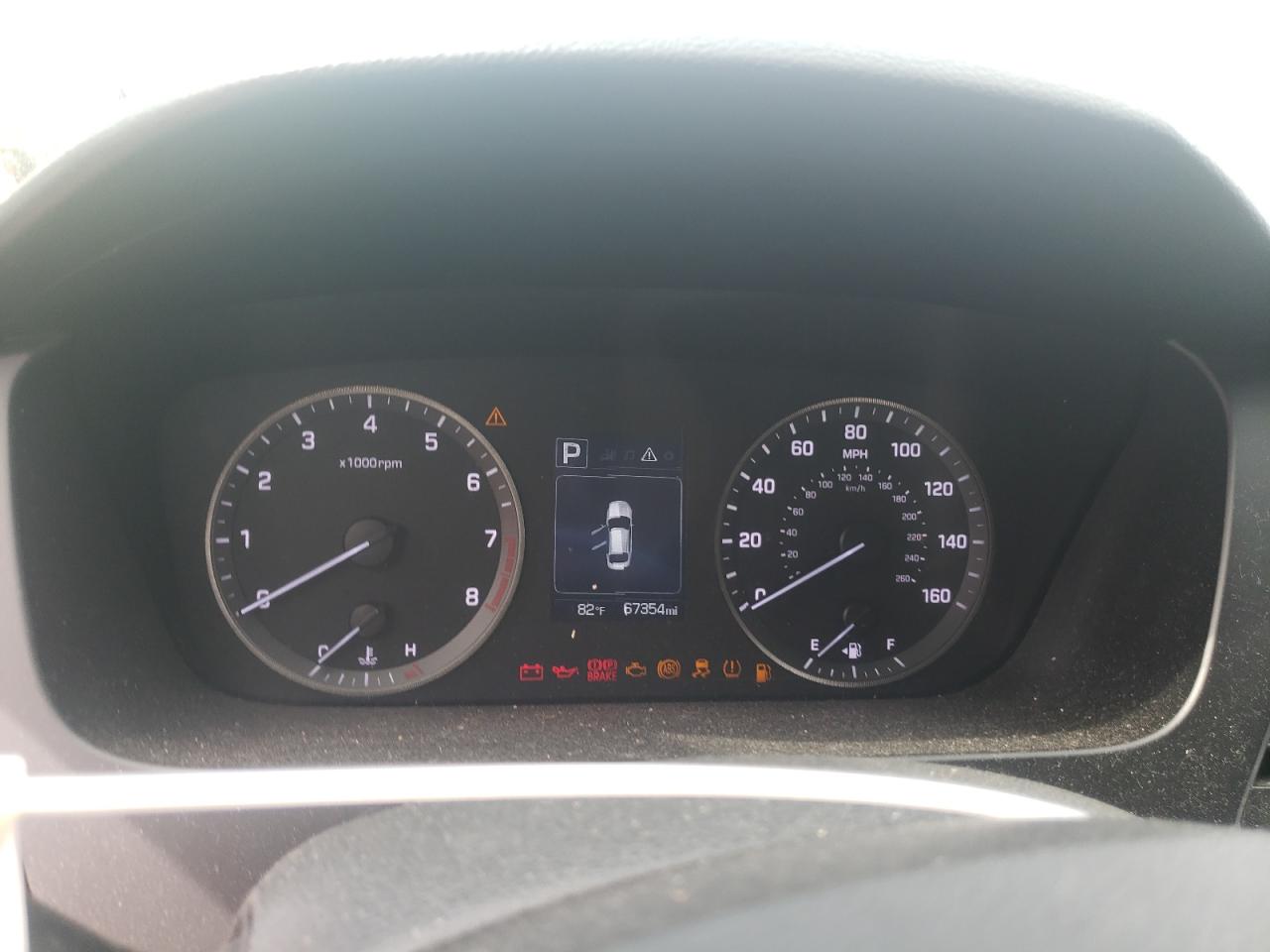 Photo 8 from auction – 2017 HYUNDAI SONATA SE with VIN 5NPE24AF7HH508913