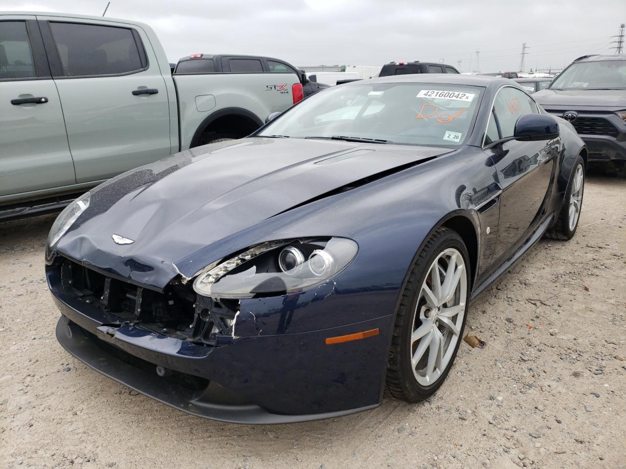 Photo 2 from auction – 2015 ASTON MARTIN V8 VANTAGE with VIN SCFEKBAK2FGC18912