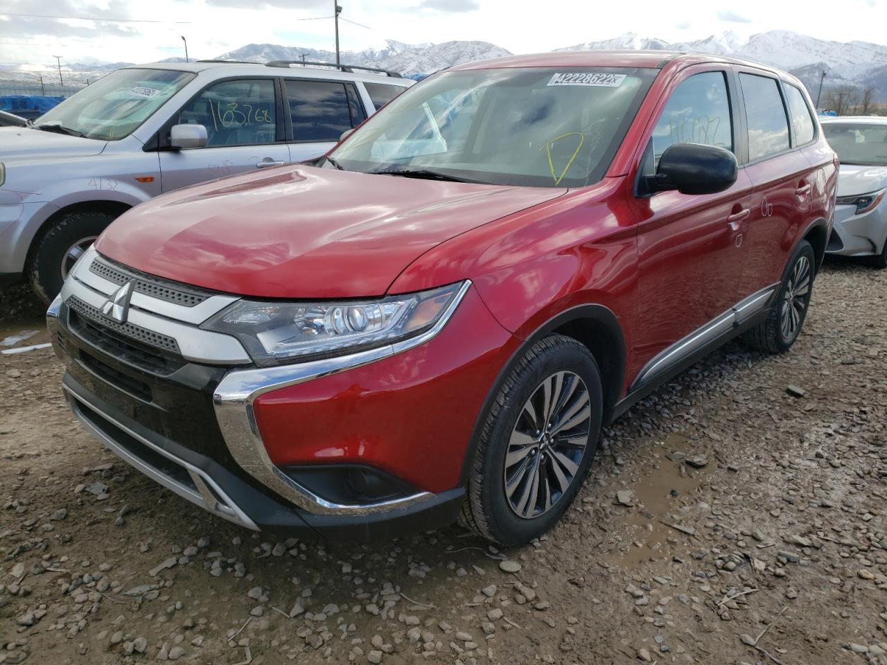 Photo 2 from auction – 2020 MITSUBISHI OUTLANDER with VIN JA4AD2A37LZ009169