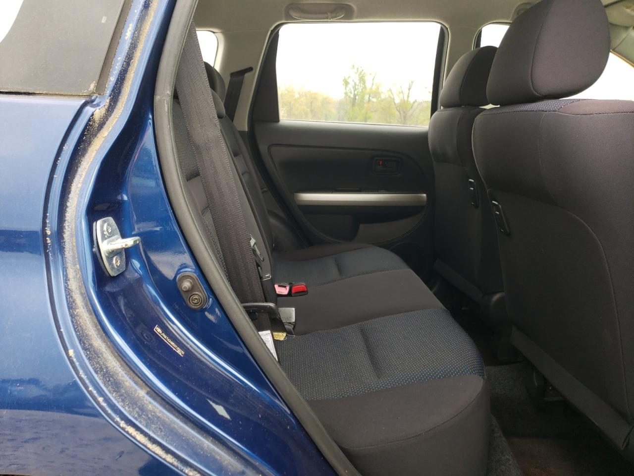 Photo 6 from auction – 2005 TOYOTA SCION XA with VIN JTKKT624850120079