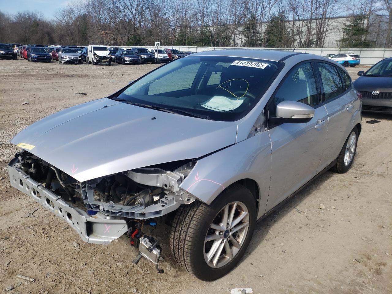 Photo 2 from auction – 2016 FORD FOCUS SE with VIN 1FADP3K24GL373005