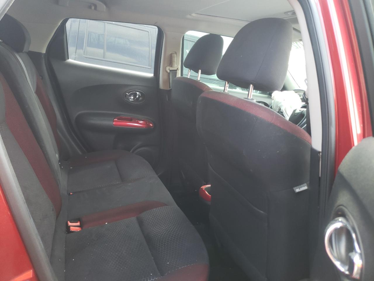 Photo 6 from auction – 2012 NISSAN JUKE S with VIN JN8AF5MR1CT115884