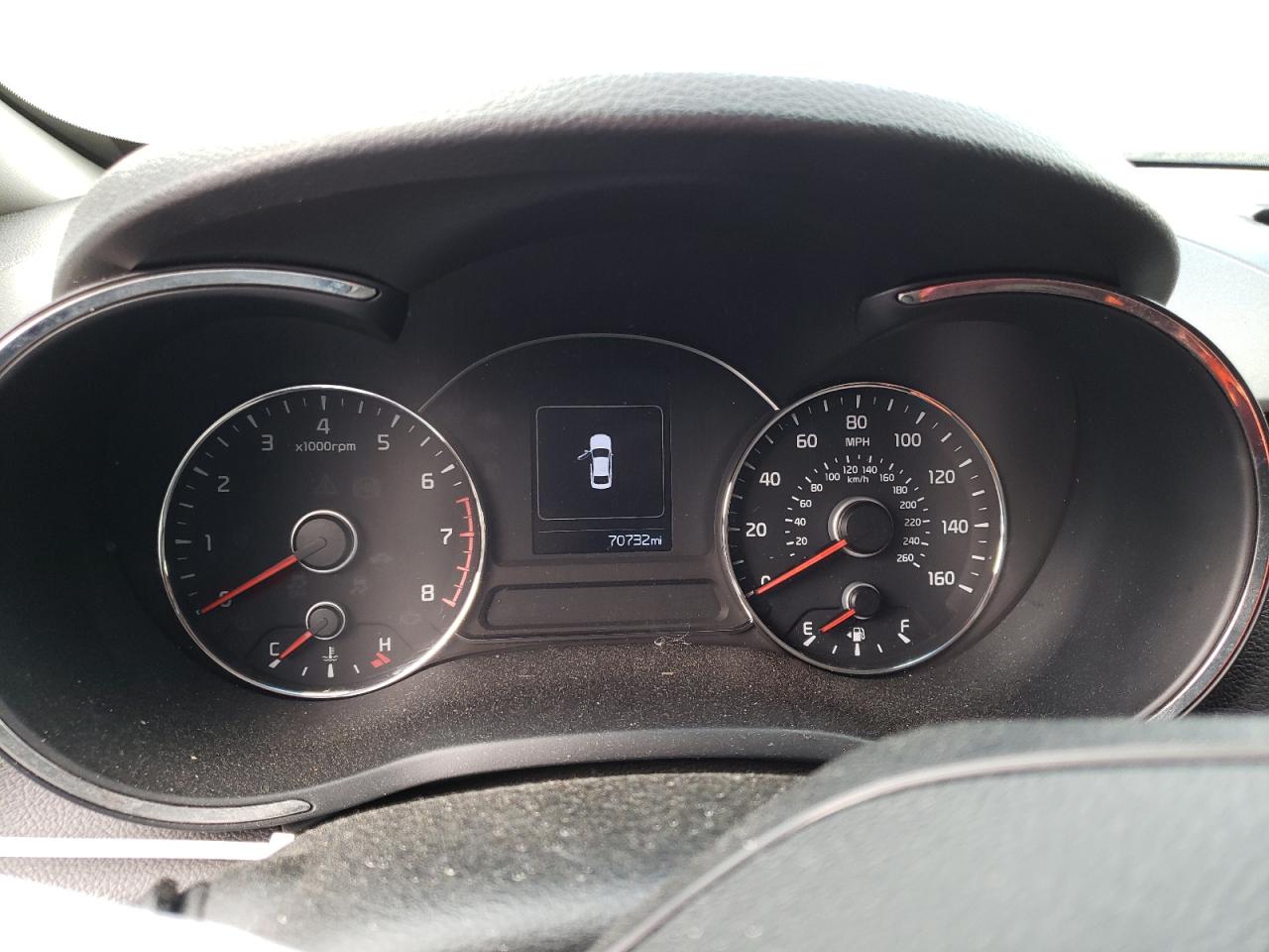 Photo 8 from auction – 2018 KIA FORTE LX with VIN 3KPFL4A74JE170276