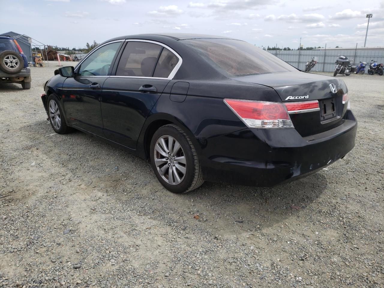 Photo 3 from auction – 2011 HONDA ACCORD EX with VIN 1HGCP2F79BA105353