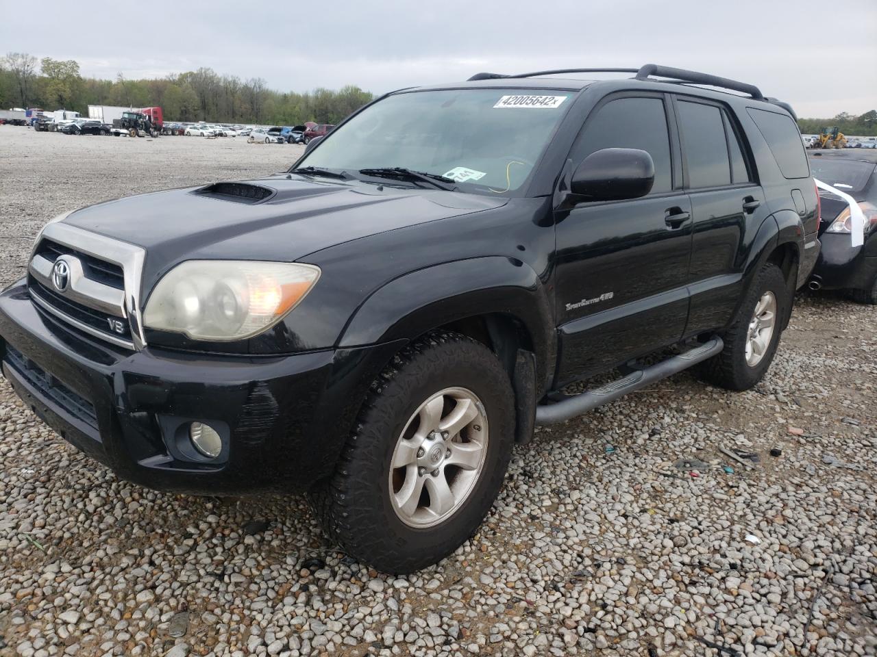 Photo 2 from auction – 2006 TOYOTA 4RUNNER SR with VIN JTEBT14R060058404