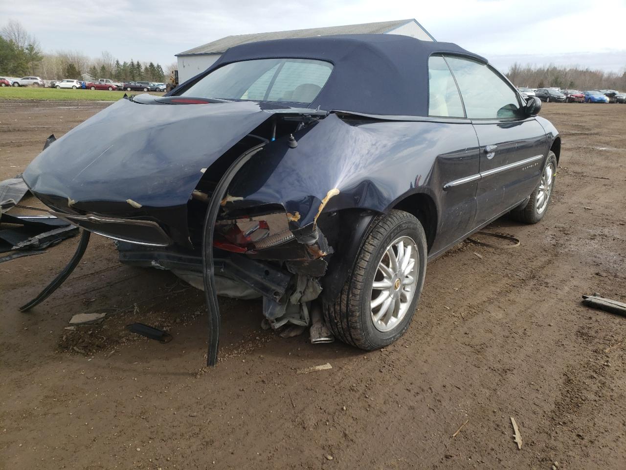 Photo 4 from auction – 2001 CHRYSLER SEBRING LI with VIN 1C3EL65U61N633042