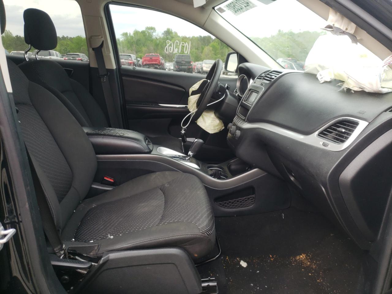 Photo 5 from auction – 2018 DODGE JOURNEY SE with VIN 3C4PDCAB9JT241774