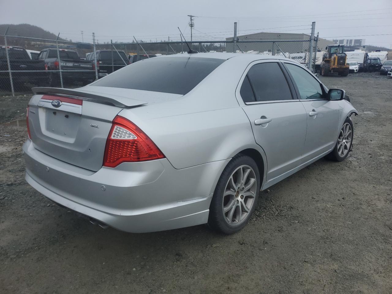 Photo 4 from auction – 2011 FORD FUSION SEL with VIN 3FAHP0JA3BR339334