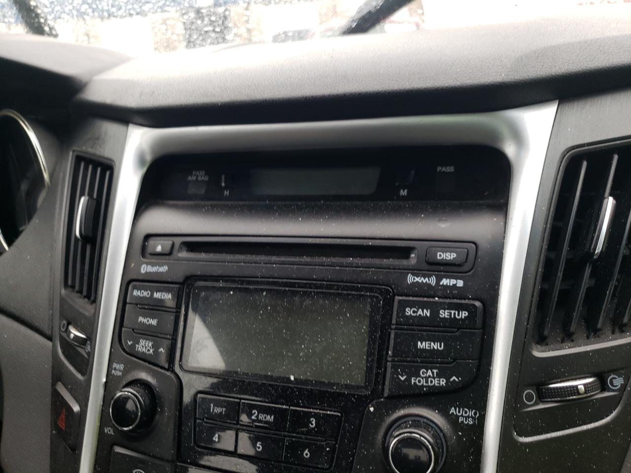 Photo 9 from auction – 2012 HYUNDAI SONATA GLS with VIN 5NPEB4AC7CH481775