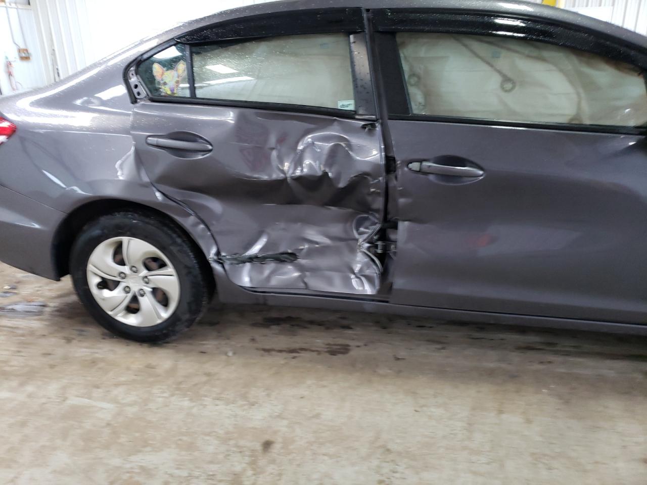 Photo 9 from auction – 2015 HONDA CIVIC LX with VIN 19XFB2F58FE120499