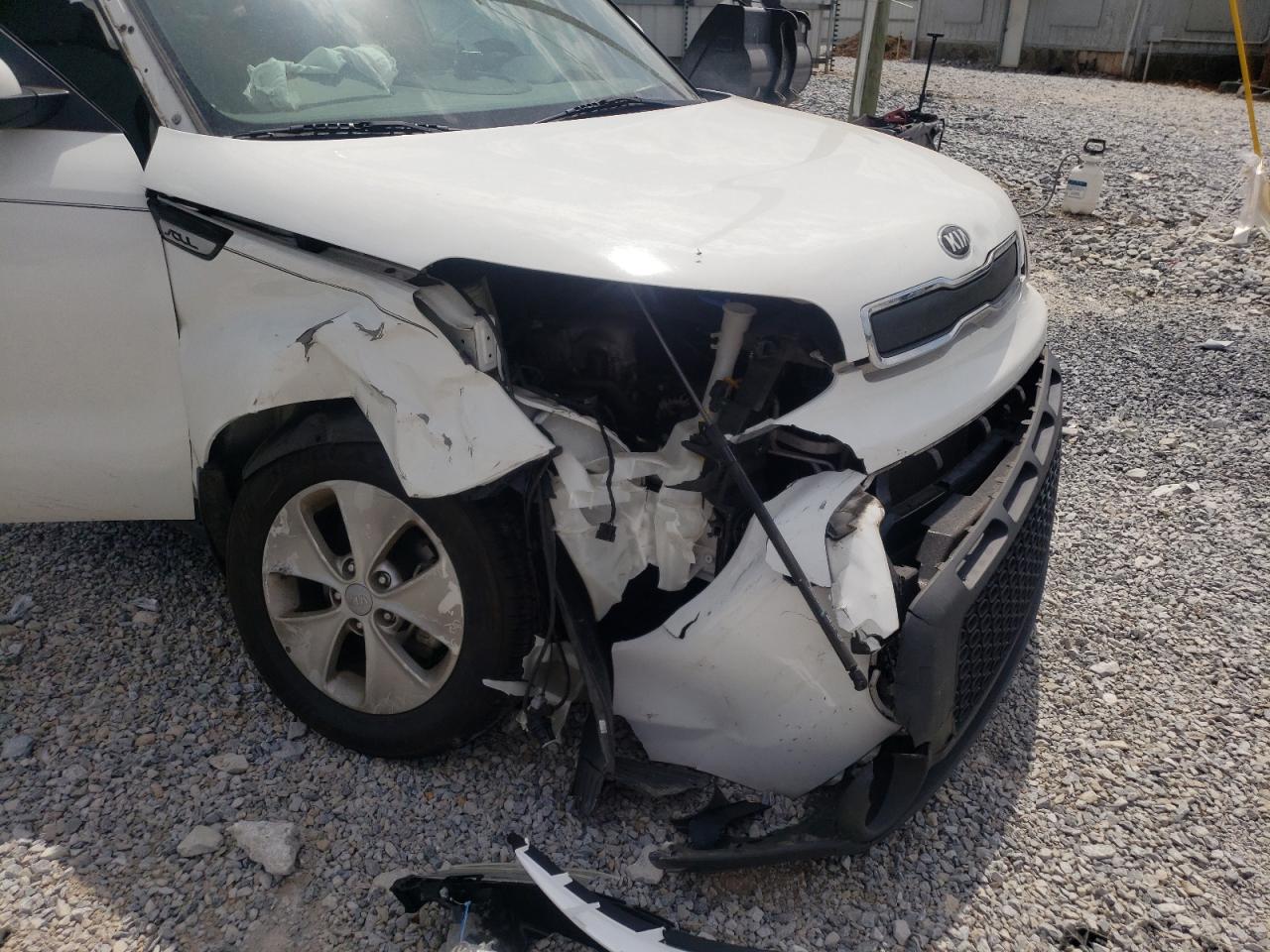 Photo 9 from auction – 2016 KIA SOUL with VIN KNDJN2A26G7853926
