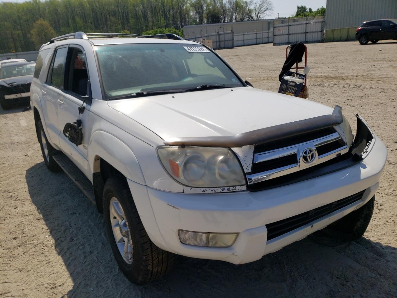 TOYOTA 4RUNNER SR 2005 with VIN JTEZU14RX58026667 - Photo from auction
