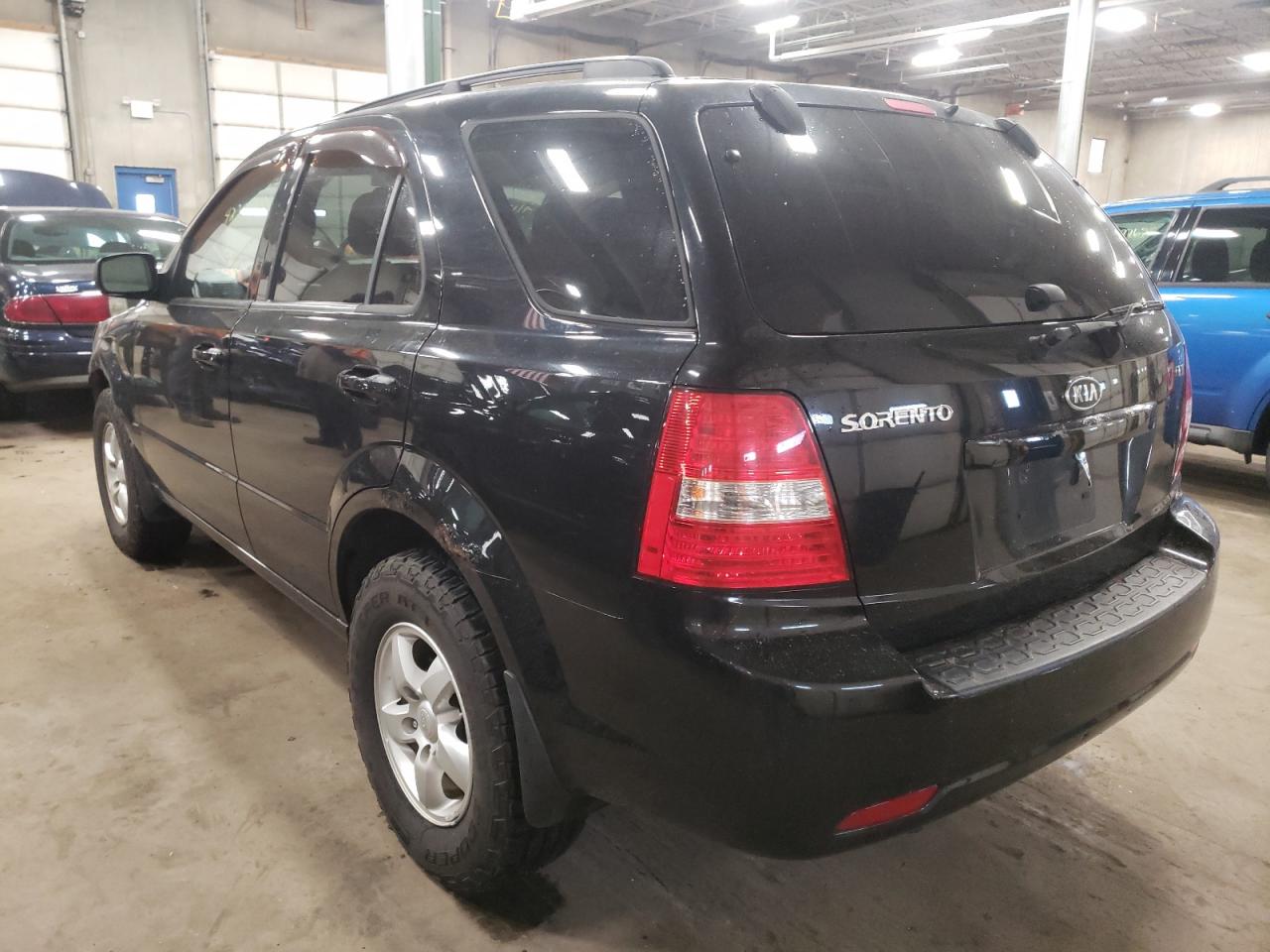 Photo 3 from auction – 2009 KIA SORENTO LX with VIN KNDJC735695868077