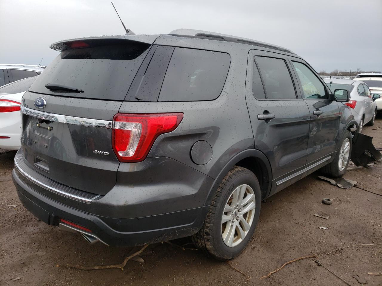 Photo 4 from auction – 2018 FORD EXPLORER X with VIN 1FM5K8D86JGA80469
