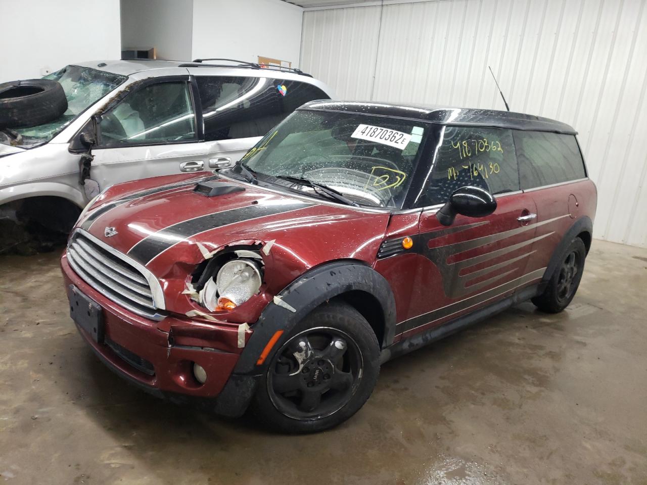Photo 2 from auction – 2009 MINI COOPER CLU with VIN WMWML33599TX50491