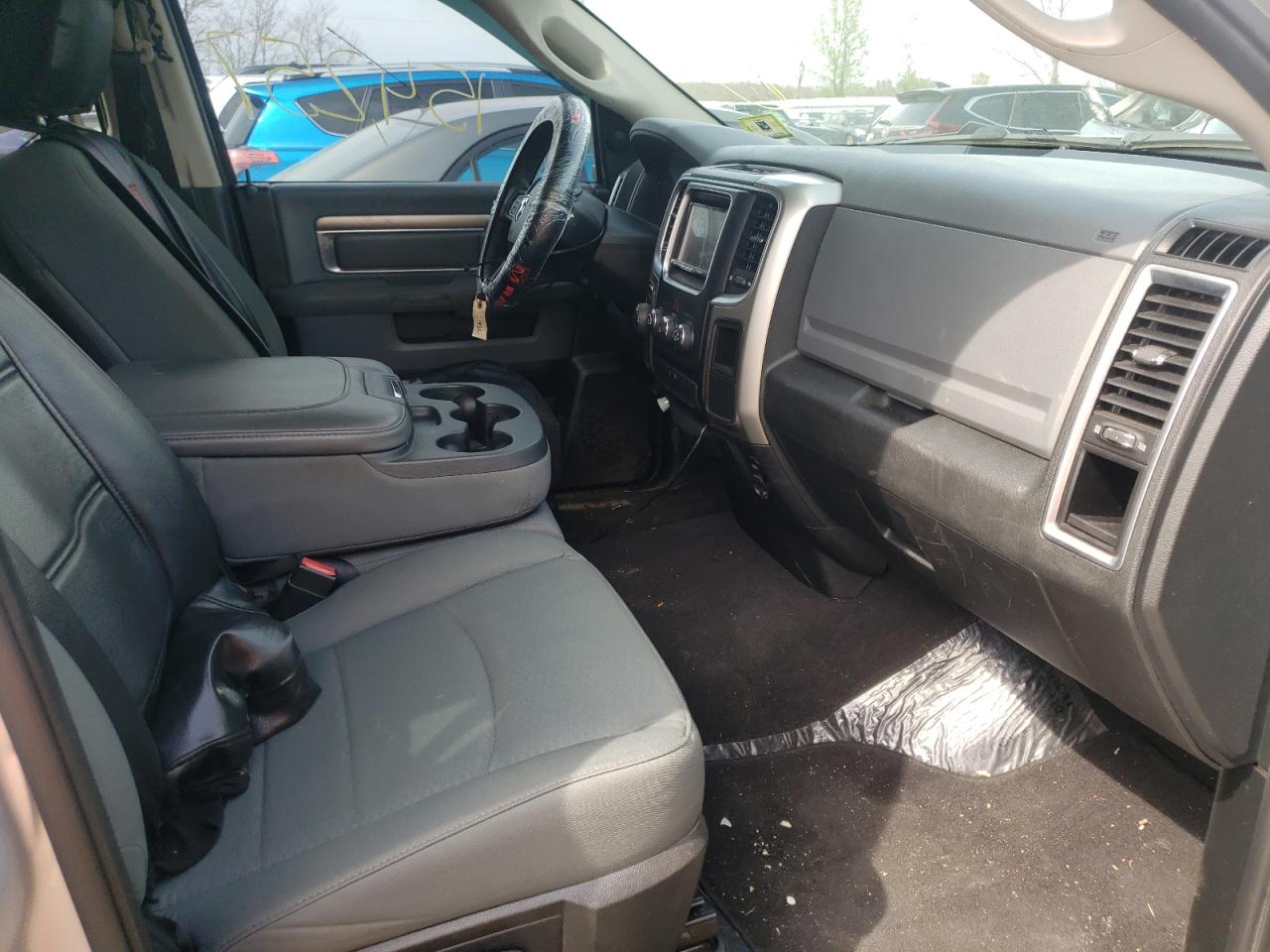 Photo 5 from auction – 2015 RAM 1500 SLT with VIN 1C6RR7GG1FS511472