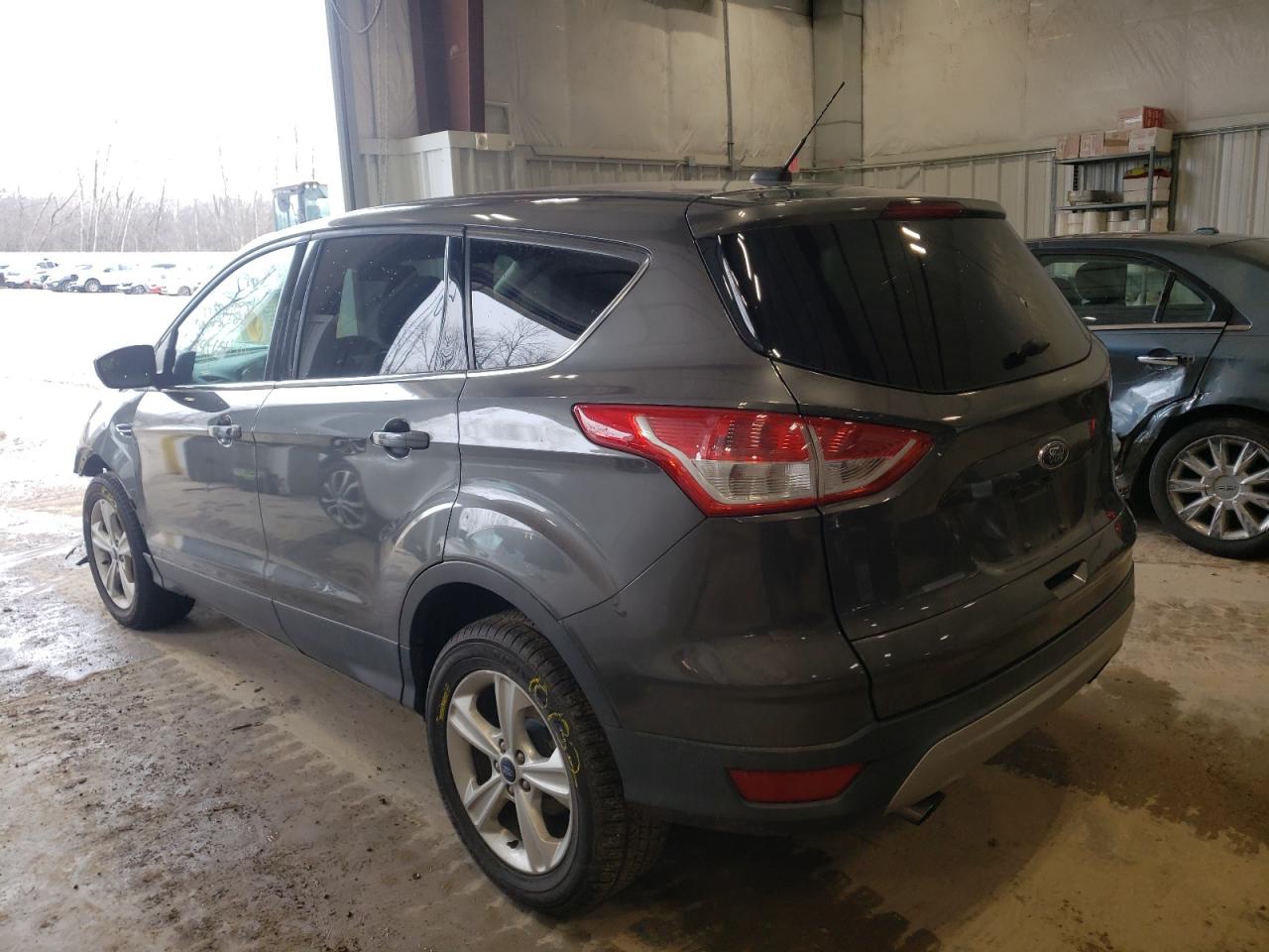 Photo 3 from auction – 2015 FORD ESCAPE SE with VIN 1FMCU9GX6FUB36882