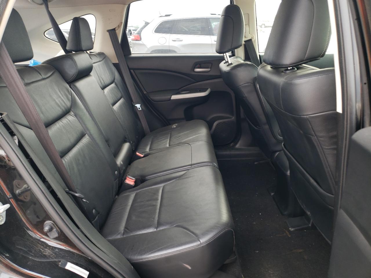 Photo 6 from auction – 2012 HONDA CR-V with VIN JHLRM3H76CC010763