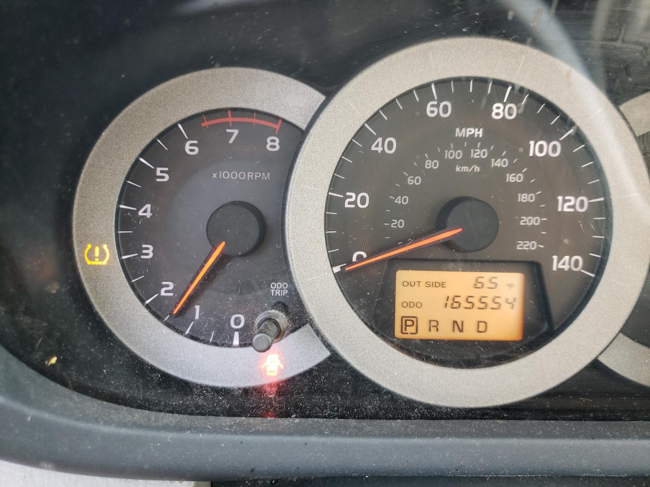 Photo 8 from auction – 2006 TOYOTA RAV4 with VIN JTMZD33V965031294