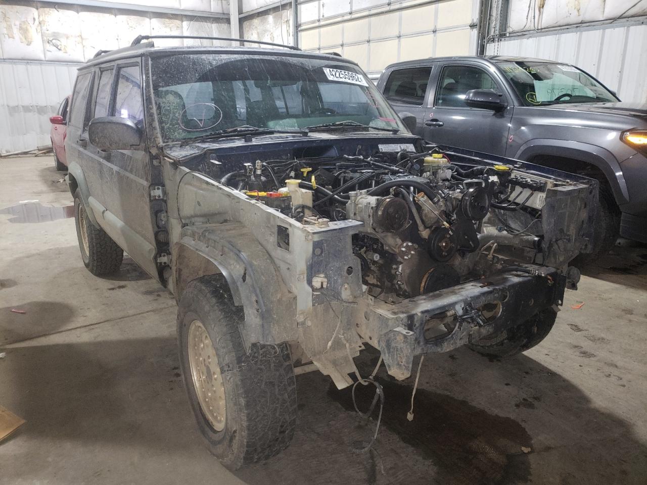 JEEP CHEROKEE S 1997 with VIN 1J4FJ68S8VL600507 - Photo from auction