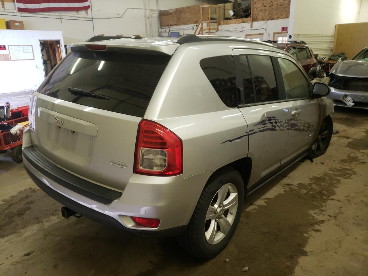 Photo 4 from auction – 2012 JEEP COMPASS LA with VIN 1C4NJDEB7CD513327