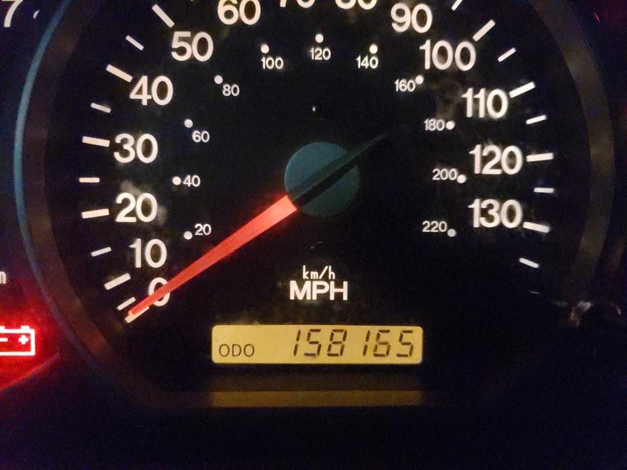 Photo 8 from auction – 2005 KIA SEDONA EX with VIN KNDUP132356682103