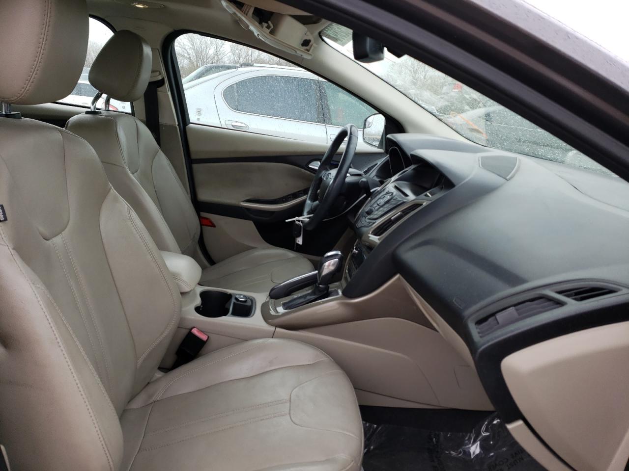Photo 5 from auction – 2012 FORD FOCUS SEL with VIN 1FAHP3H27CL179975
