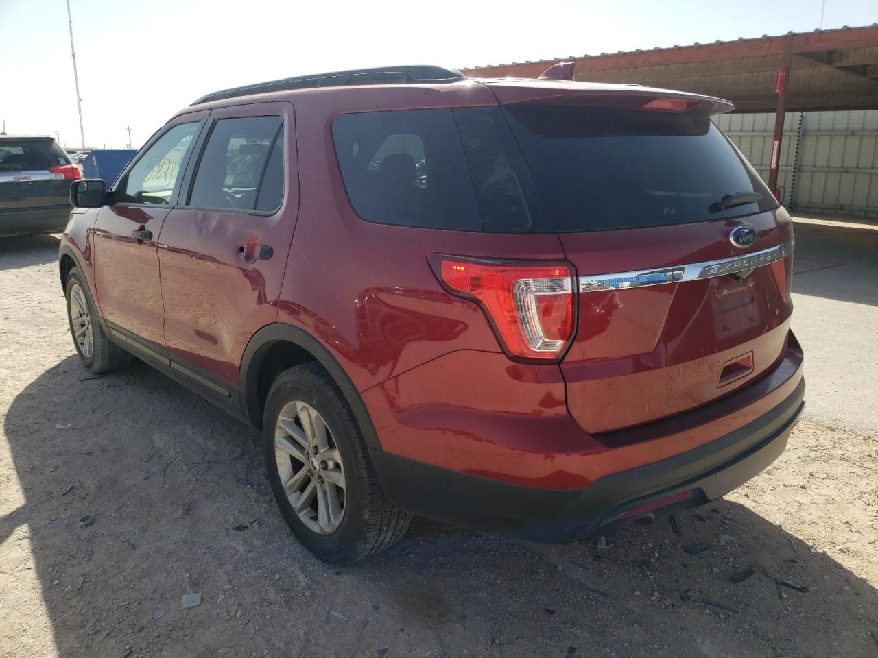 Photo 3 from auction – 2017 FORD EXPLORER with VIN 1FM5K7B83HGC54926