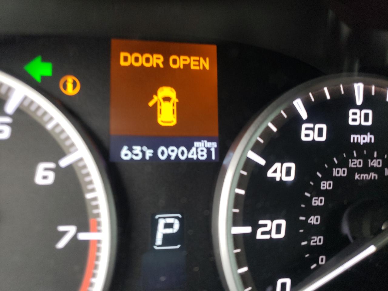 Photo 8 from auction – 2015 ACURA RDX with VIN 5J8TB4H35FL017883