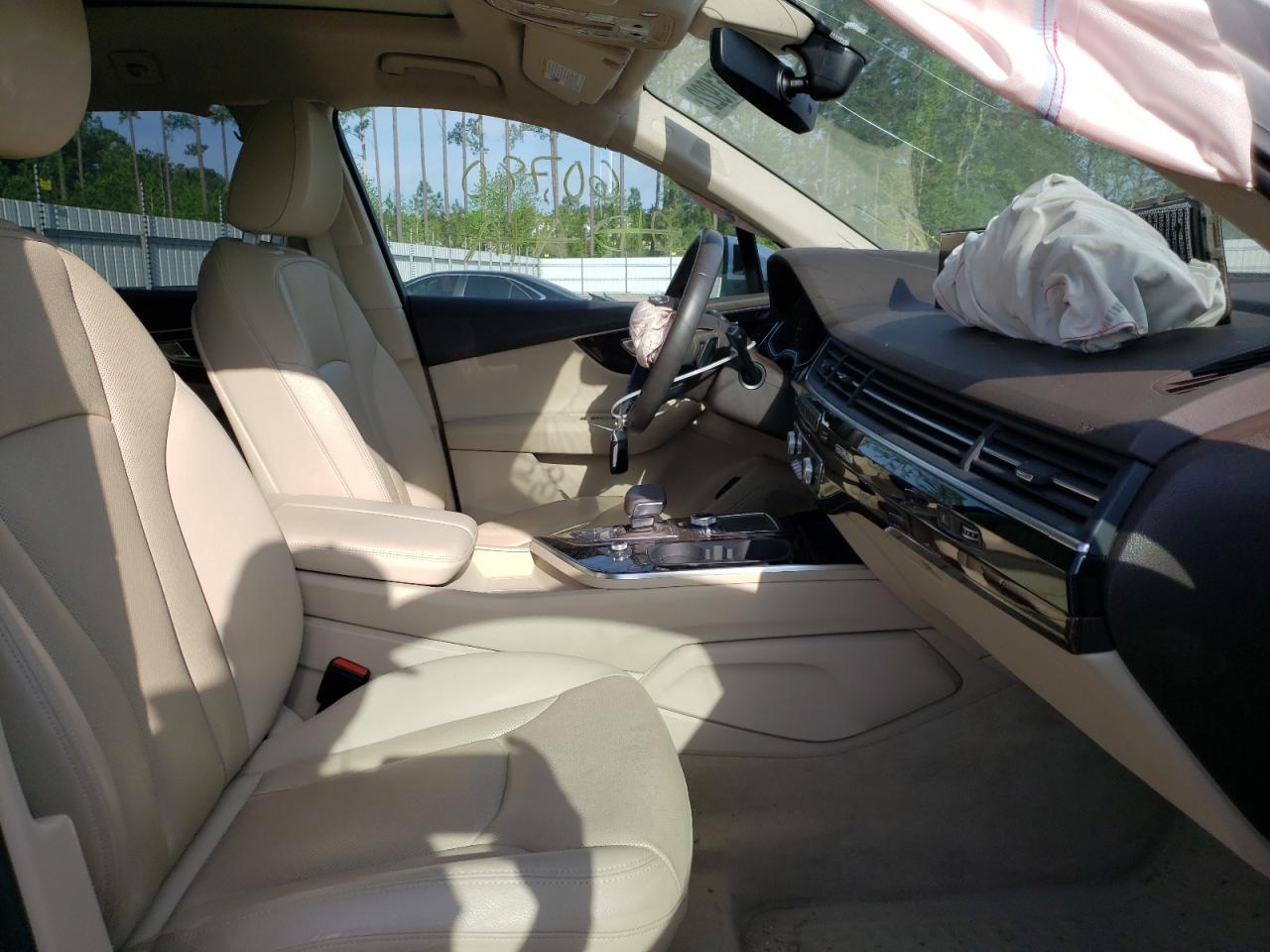 Photo 5 from auction – 2018 AUDI Q7 PRESTIG with VIN WA1VAAF72JD029047
