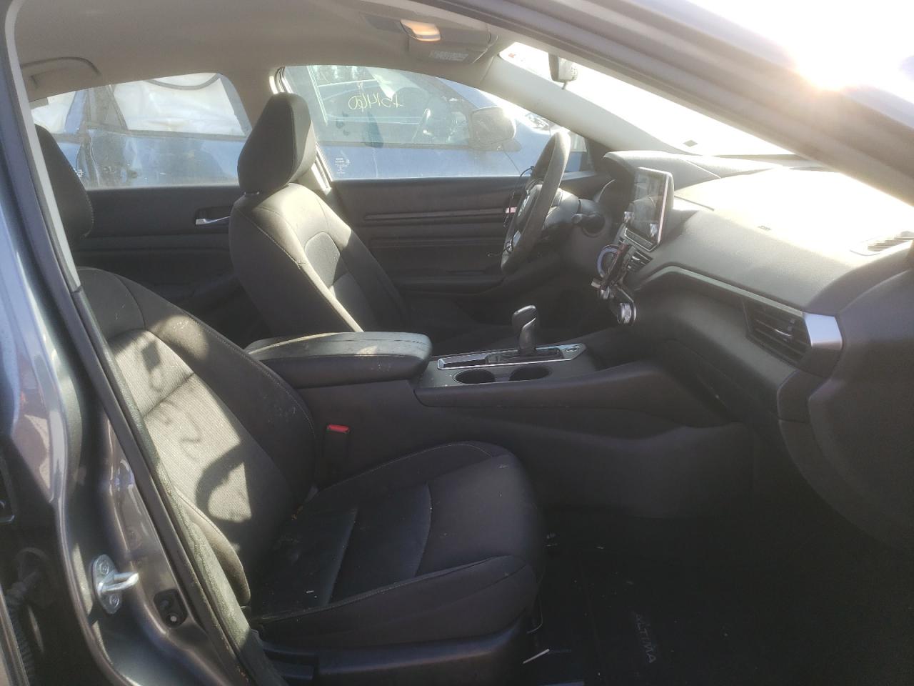 Photo 5 from auction – 2020 NISSAN ALTIMA S with VIN 1N4BL4BV7LC219384