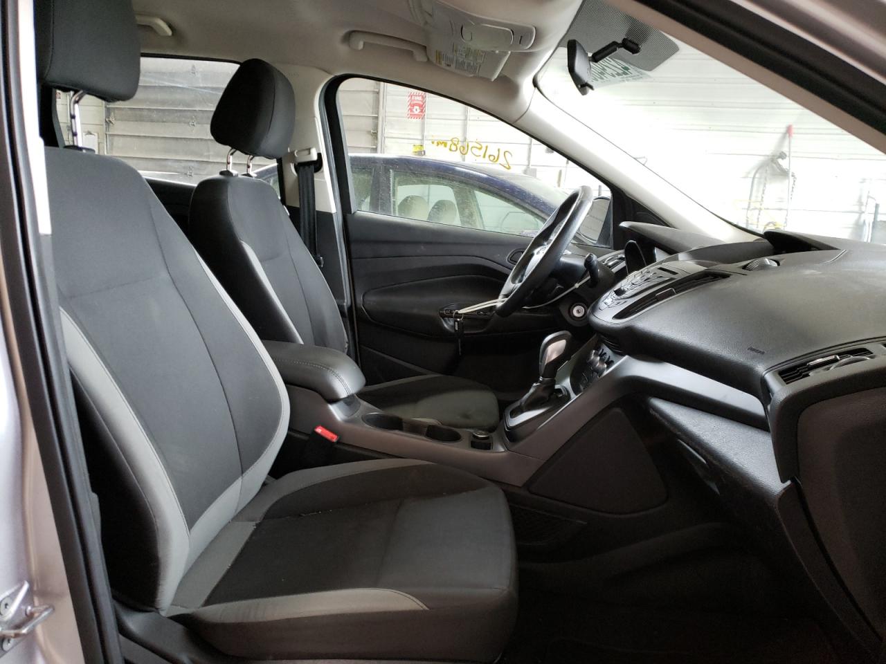 Photo 5 from auction – 2014 FORD ESCAPE S with VIN 1FMCU0F76EUD37323