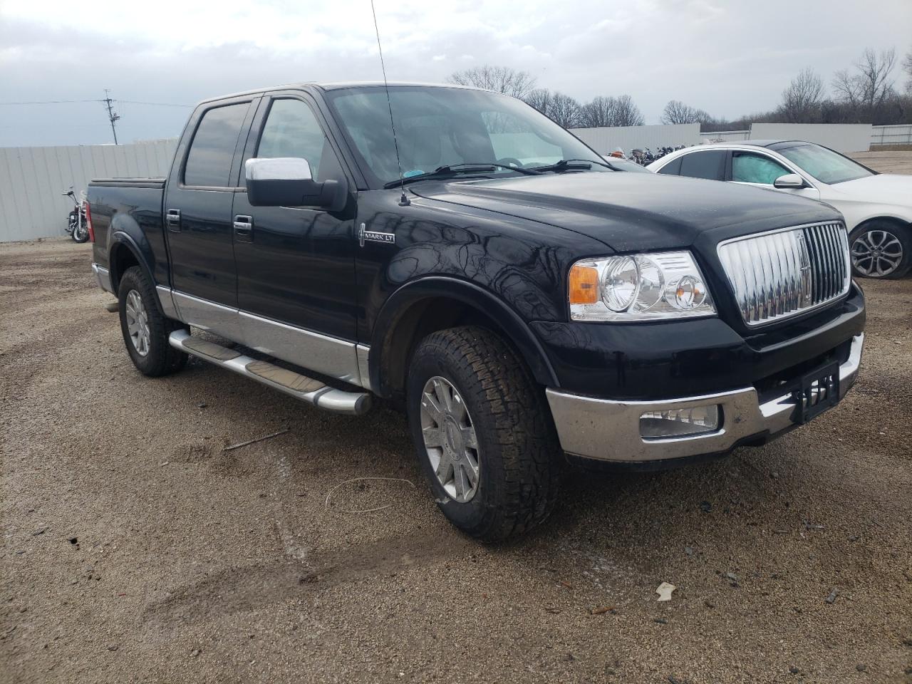 LINCOLN MARK LT 2006 with VIN 5LTPW18586FJ00692 - Photo from auction