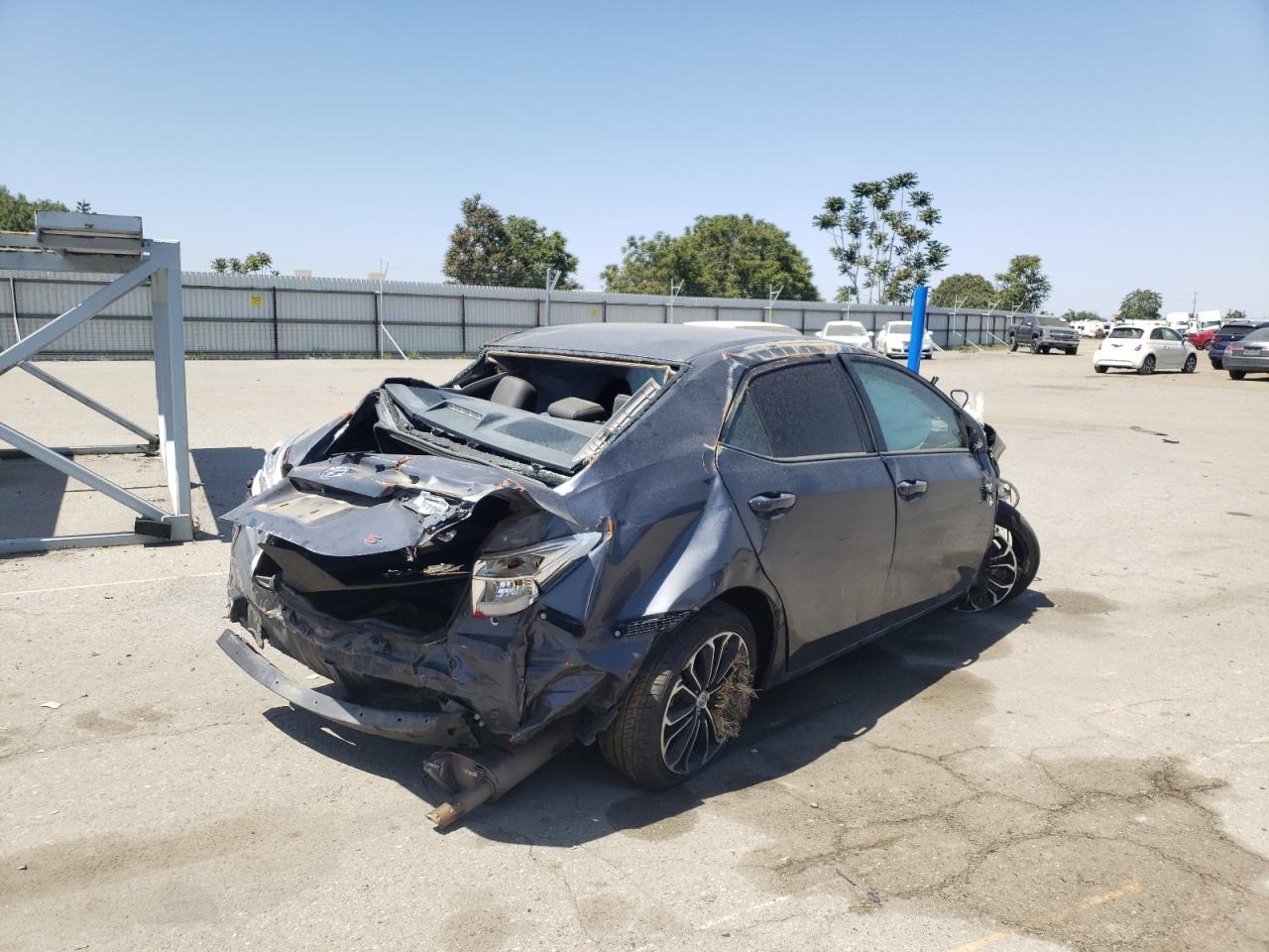 Photo 4 from auction – 2016 TOYOTA COROLLA L with VIN 5YFBURHE0GP557444
