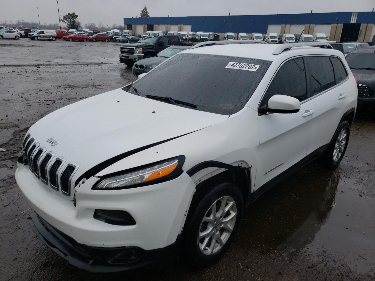 Photo 2 from auction – 2014 JEEP CHEROKEE L with VIN 1C4PJMCBXEW291398