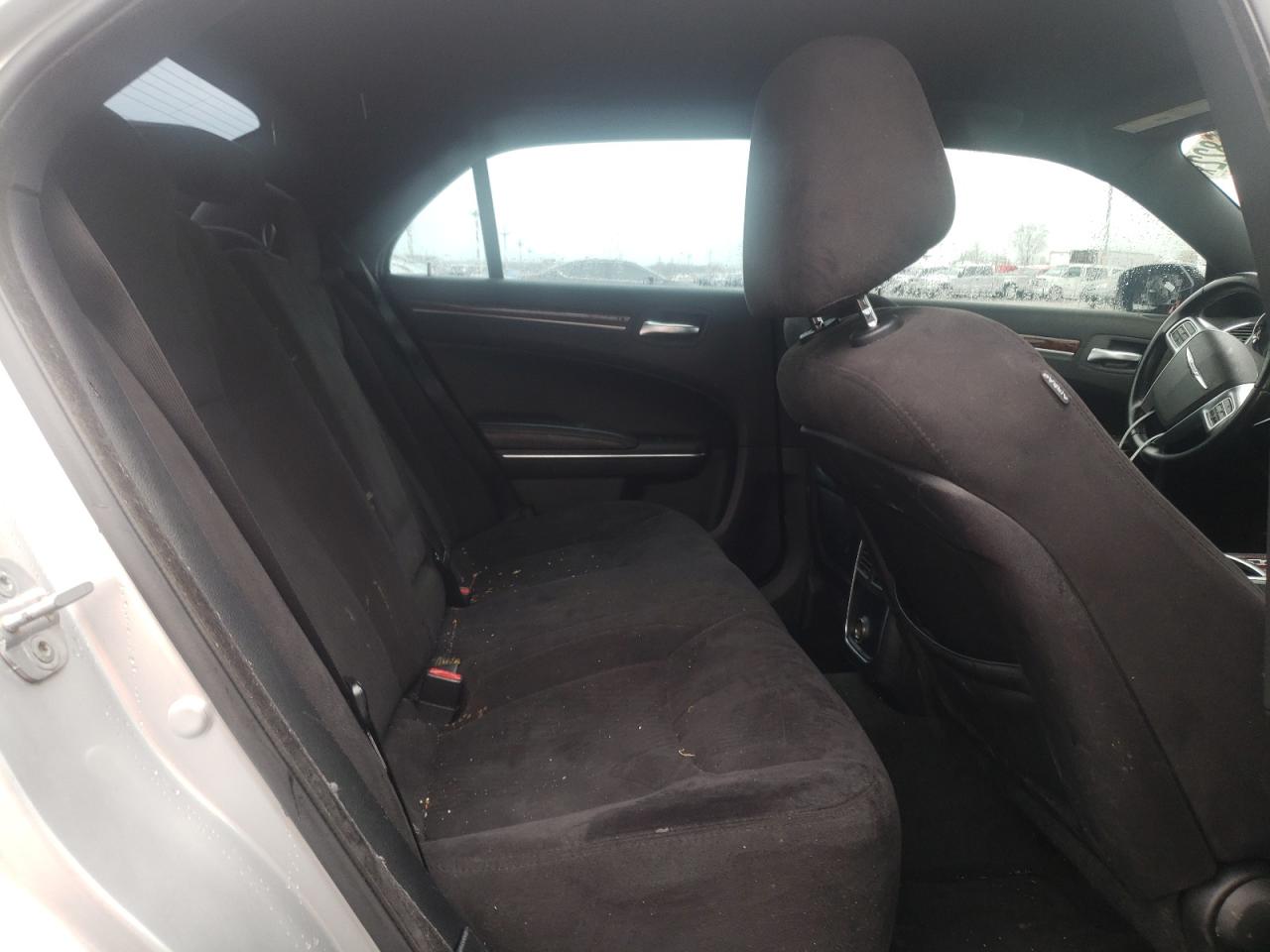 Photo 6 from auction – 2012 CHRYSLER 300 with VIN 2C3CCAAG8CH113902