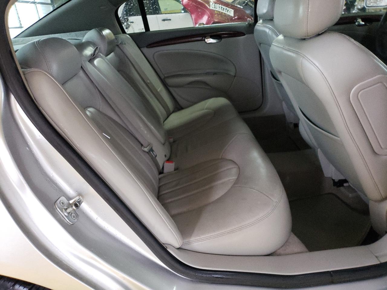Zdjęcie 6 z aukcji – 2007 BUICK LUCERNE CX z VIN 1G4HD57287U128268