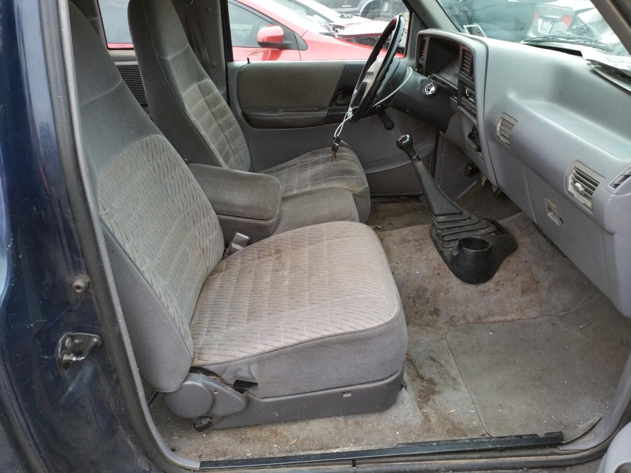 Photo 6 from auction – 1993 FORD RANGER SUP with VIN 1FTCR14A9PPB12759