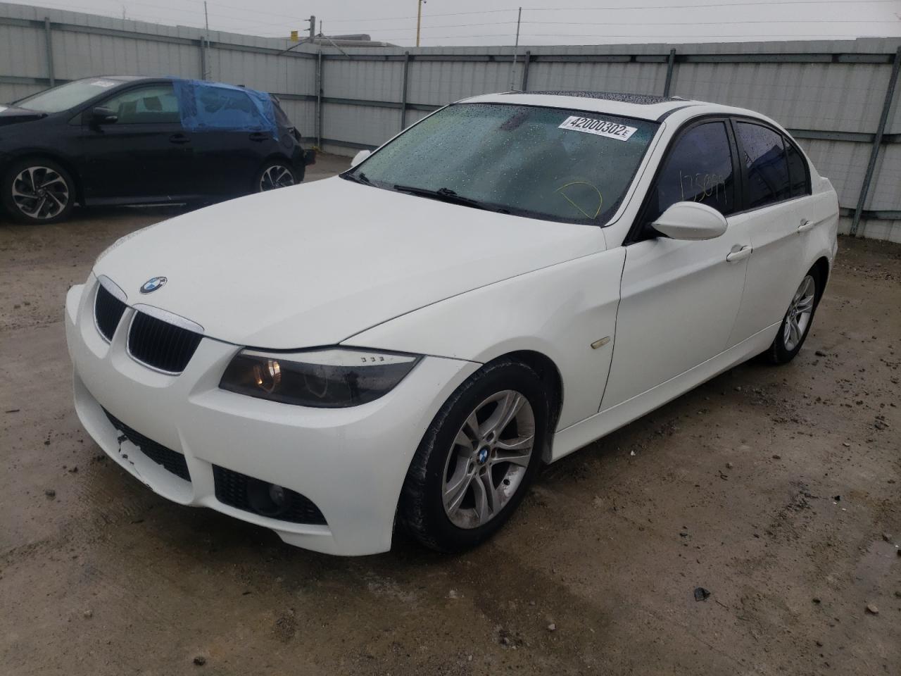 Photo 12 from auction – 2008 BMW 328 I with VIN WBAVA37538NL19247